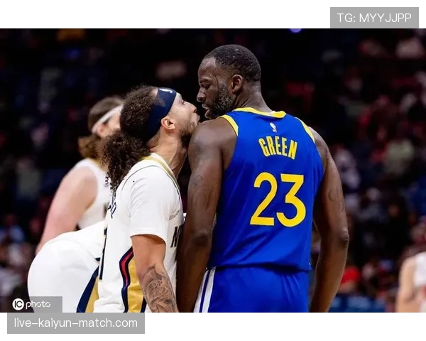 罗恩·阿泰斯特防守逼抢限制库里三分出手效率明显下降