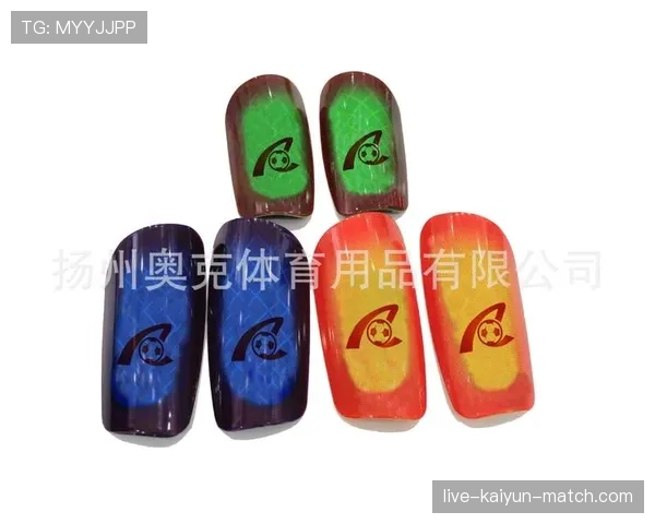 足球护腿板规范要求及裁判检查标准详解
