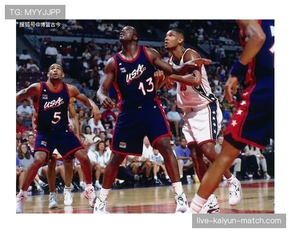 篮球三秒规则国际差异解析：FIBA与NBA有何不同？
